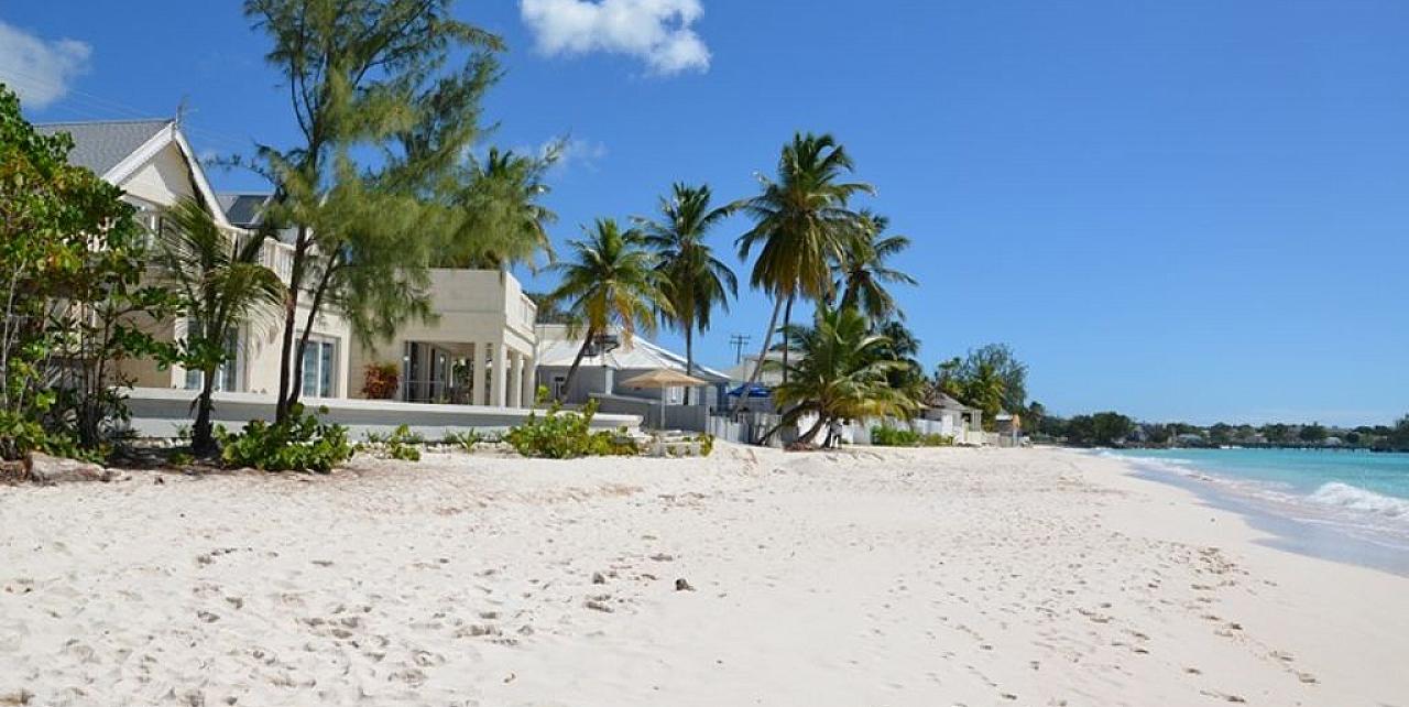 Cane Vale - Beachview of House