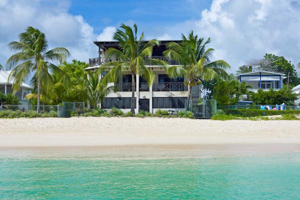 Beachfront - Crowsnest 