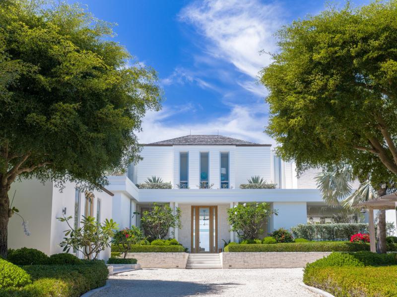 Emerald Pavilion - Beachfront , Grace Bay , Providenciales  