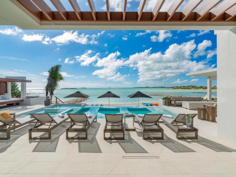 Solara - Beachfront , Providenciales  