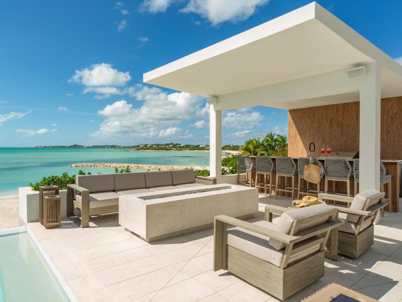 Solara - Beachfront , Providenciales  