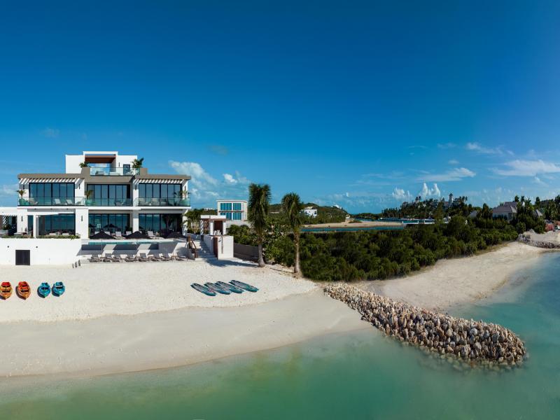 Solara - Beachfront , Providenciales  