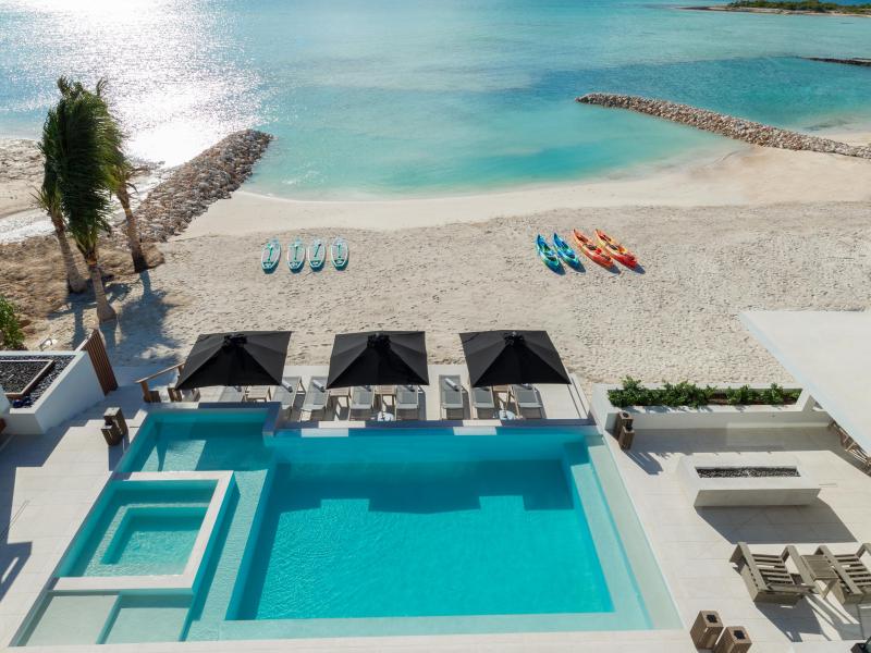 Solara - Beachfront , Providenciales  
