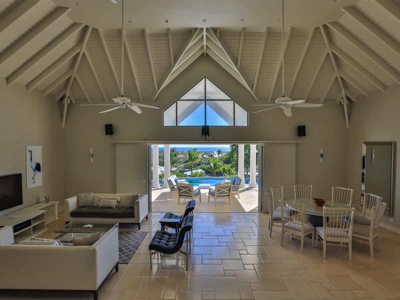 Beauvoir , Orient Bay  