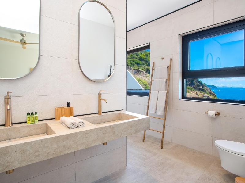 Aqua Vista , Pelican Key St Maarten  