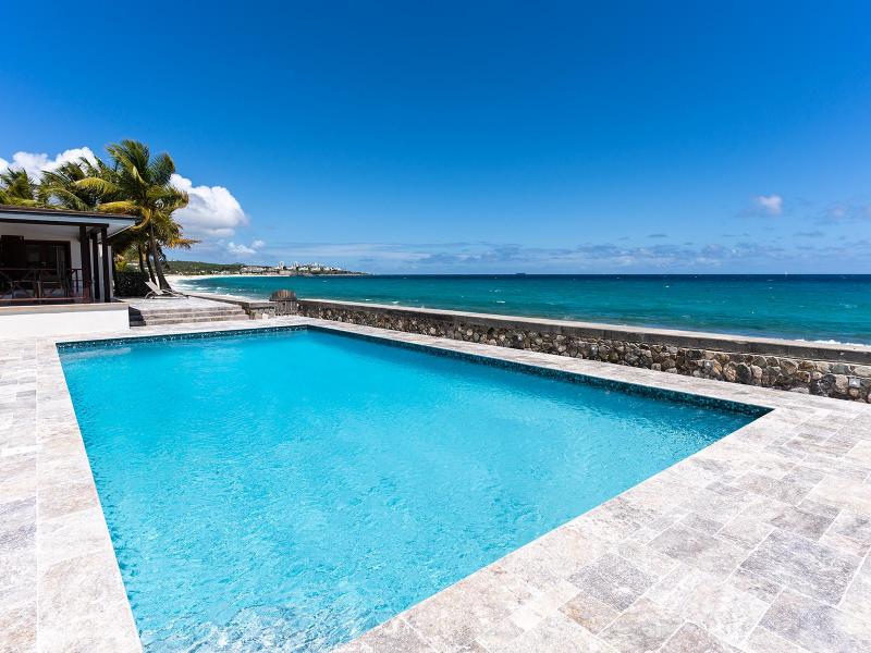 Blue Beach , Terres Basses  