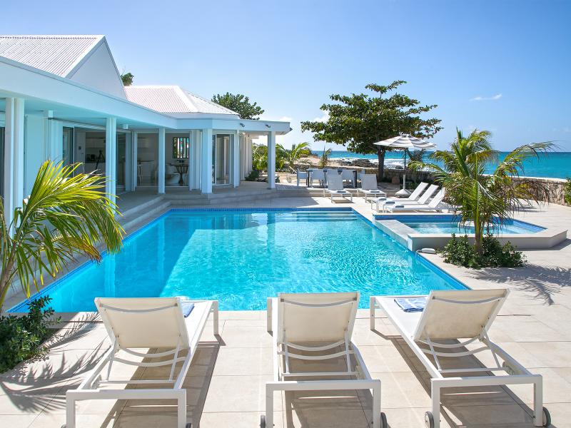 Ecume des Jours  , Terres Basses  