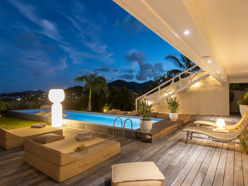 Vogue Art , Orient Bay  