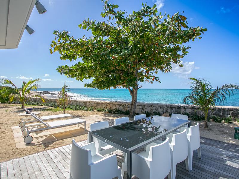 Ecume des Jours  , Terres Basses  