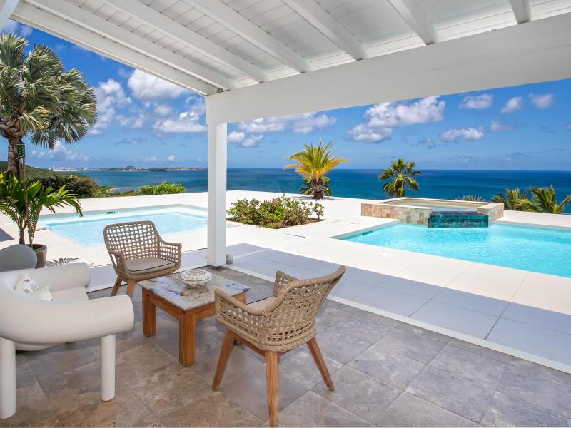 Dream in Blue , Happy Bay  