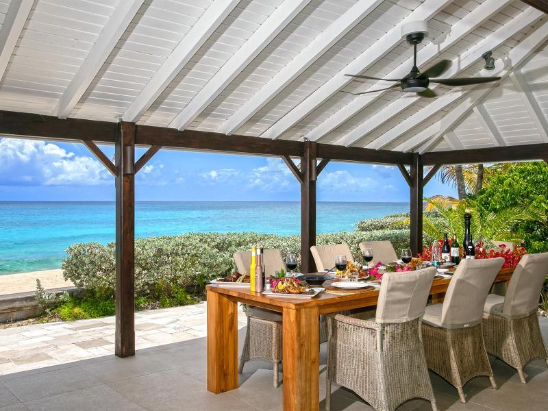 Blue Beach , Terres Basses  