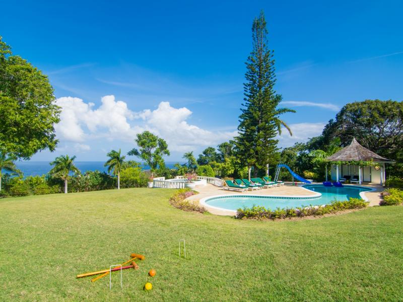 Pavilion Villa , Spring Farm  