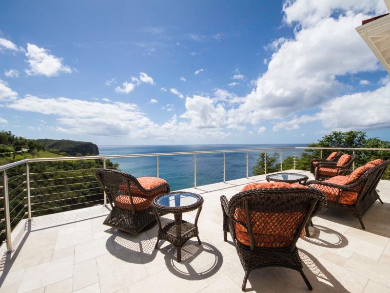 Trou Rolland , Marigot Bay  