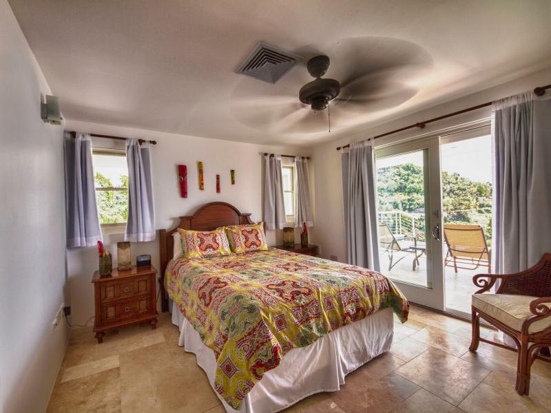 Trou Rolland , Marigot Bay  