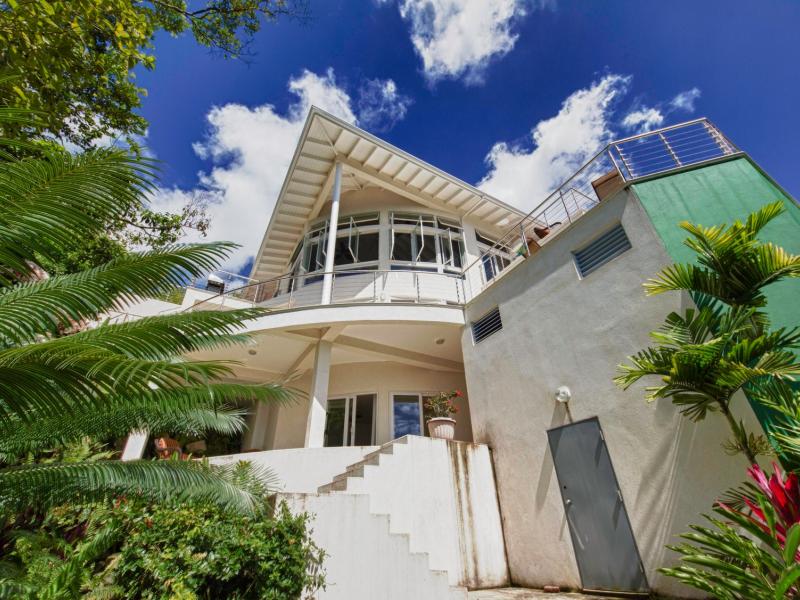 Trou Rolland , Marigot Bay  