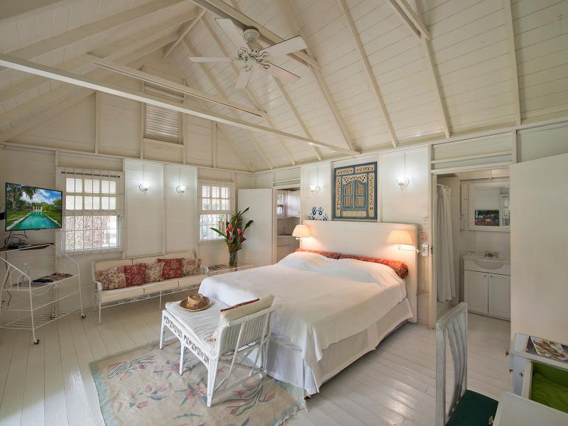 Nelson Gay-Beachfront , Beachfront villas Barbados , Speightstown , St Peter , West Coast Barbados  