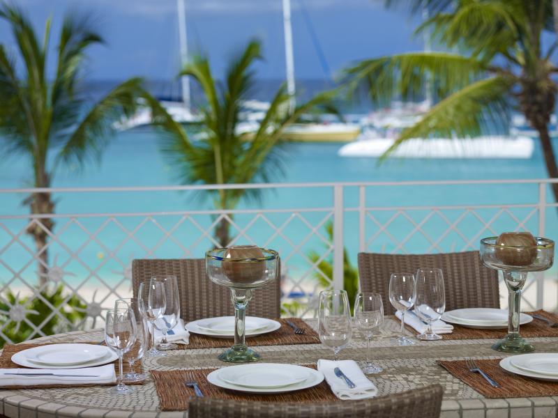 Smugglers Cove 4 , Beachfront villas Barbados , Paynes Bay , St James , West Coast Barbados  