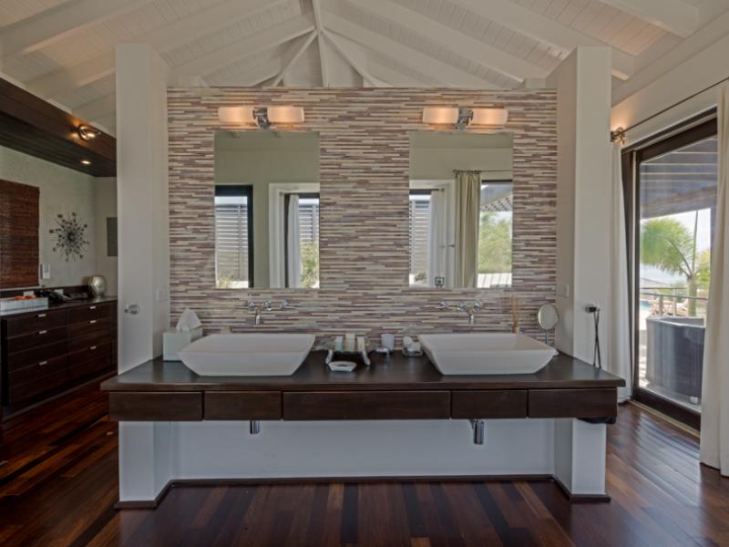 Kamique villas , Little Harbour  