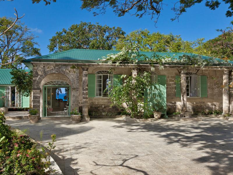 Crystal Springs - Beachfront , Beachfront villas Barbados , St James , The Garden, Barbados , West Coast Barbados  