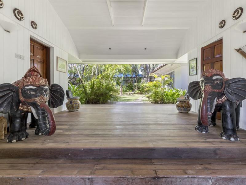 Sapphire , East Coast  