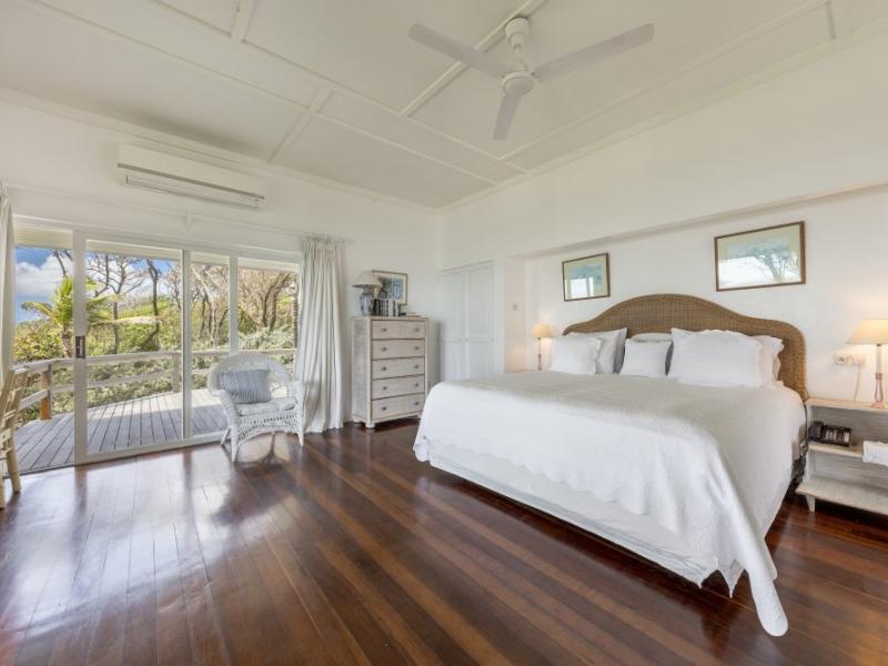 Sapphire , East Coast  