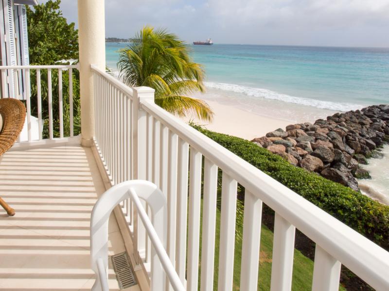 Sandy Hook 21 , Beachfront villas Barbados , South Coast Barbados  