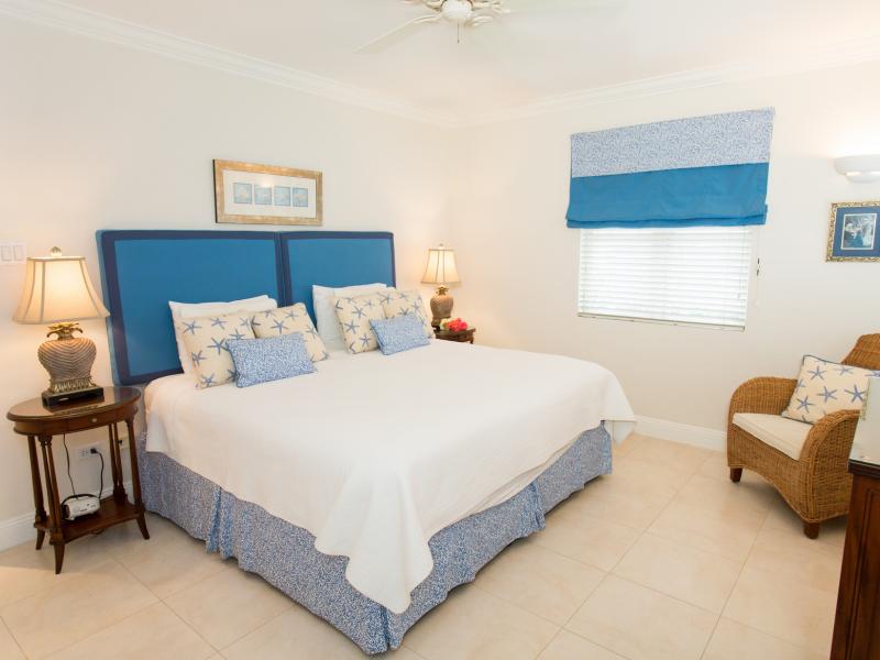 Sandy Hook 21 , Beachfront villas Barbados , South Coast Barbados  