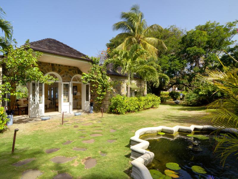 Rocina , Endeavour Bay  