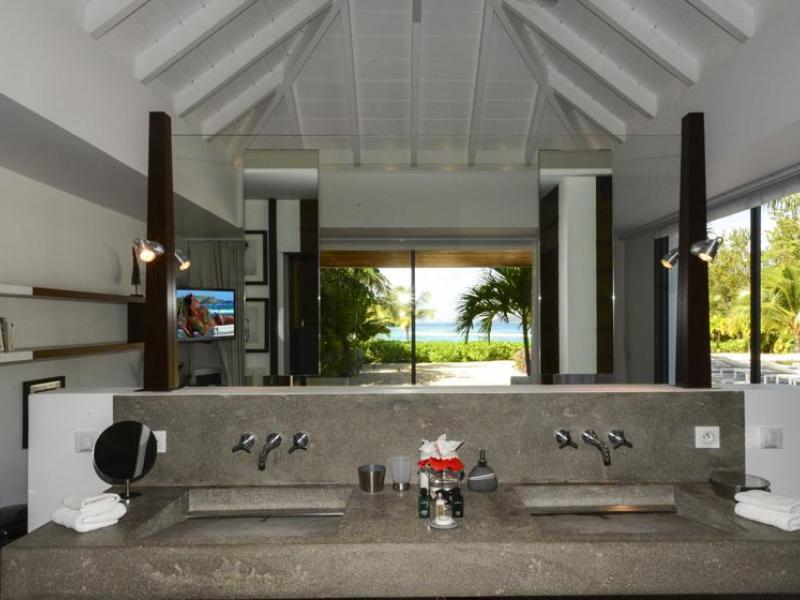 The Beach House  , L'orient  