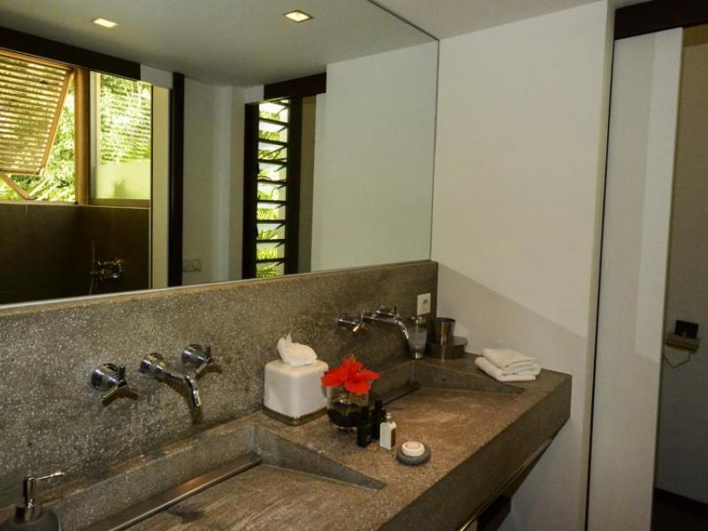 The Beach House  , L'orient  