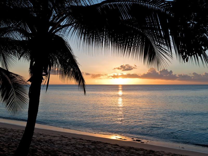 La Lune - Beachfront , Beachfront villas Barbados , Gibbes , St Peter , West Coast Barbados  