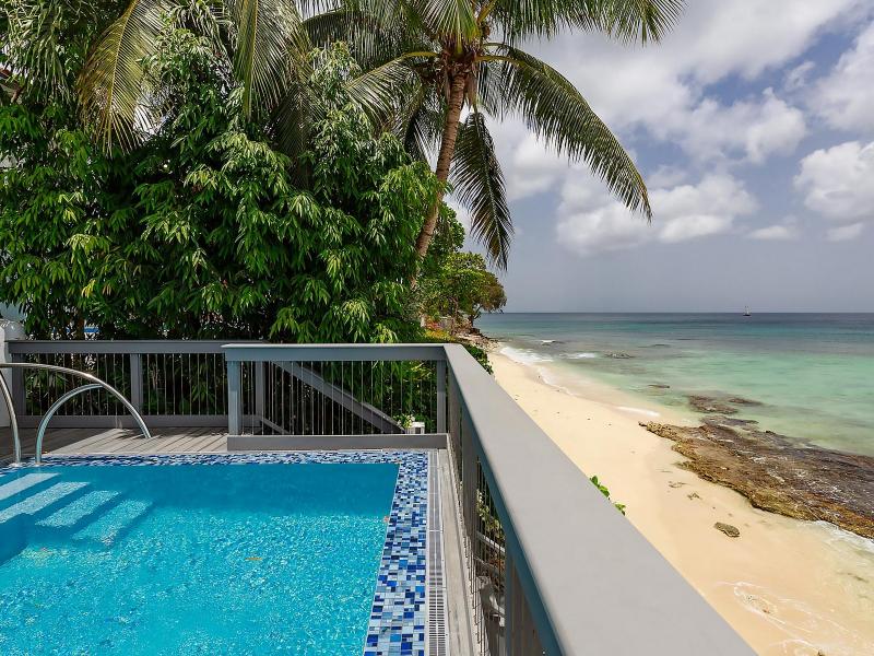 Villa Imagine - Beachfront , Beachfront villas Barbados , Fitts Village , Prospect , St James , West Coast Barbados  
