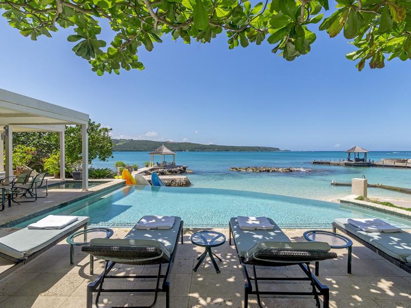 Sugar Bay on the Beach , Discovery Bay  