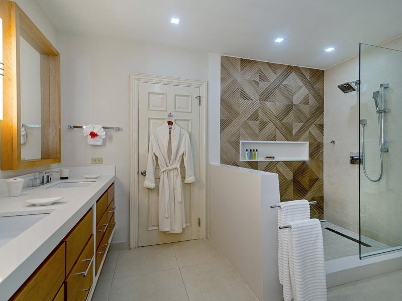 Sugar Bay on the Beach , Discovery Bay  