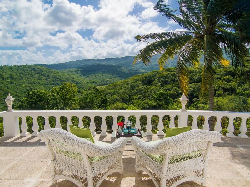 Pavilion Villa , Spring Farm  