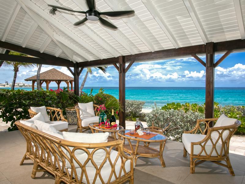 Blue Beach , Terres Basses  