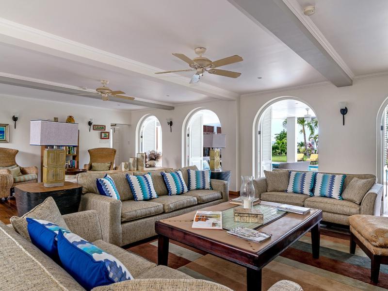 Sweet Spot on The Beach , Runaway Bay  