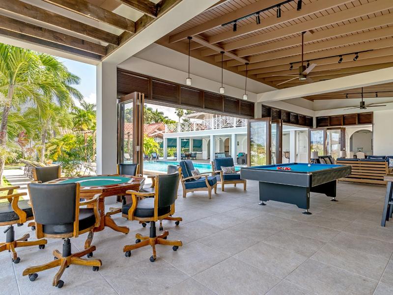 Sweet Spot on The Beach , Runaway Bay  