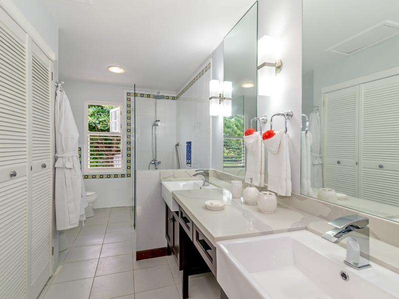 Sweet Spot on The Beach , Runaway Bay  