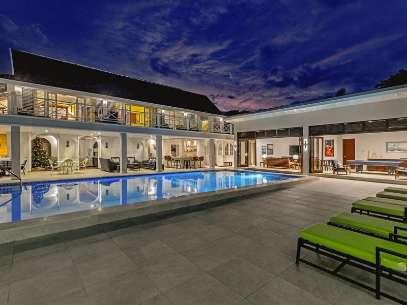 Sweet Spot on The Beach , Runaway Bay  