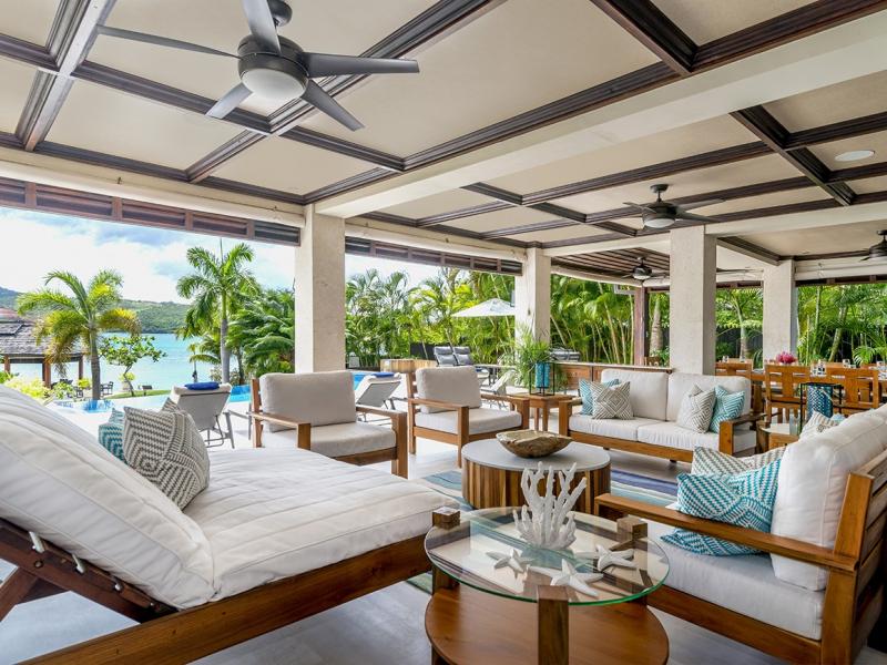 Makana on the Beach , Discovery Bay  