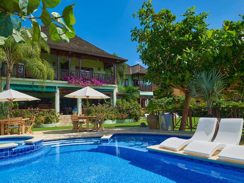 Whispering Waters , Discovery Bay  