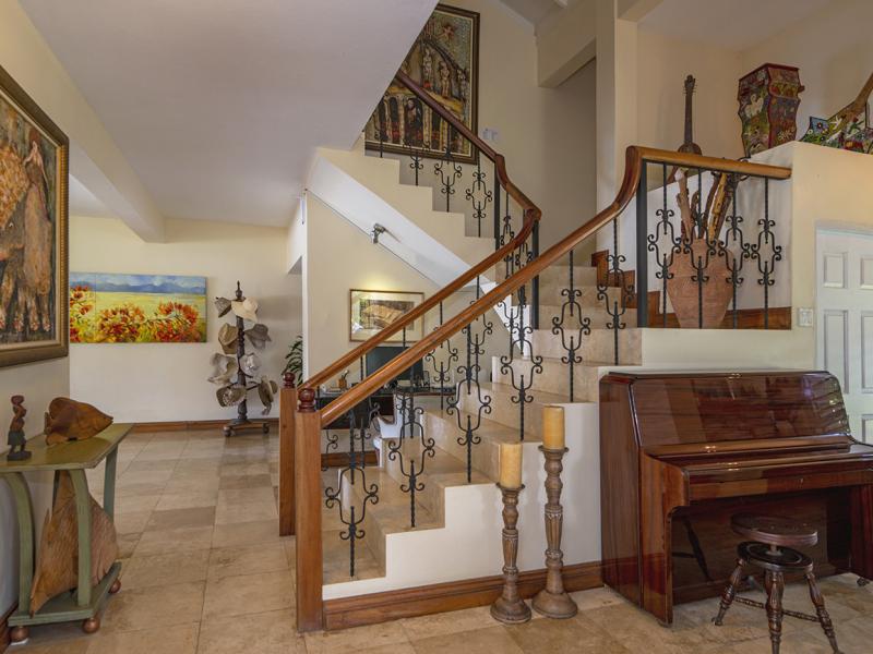 A Summer Place  , Discovery Bay  