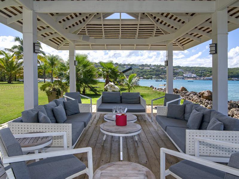 A Summer Place  , Discovery Bay  