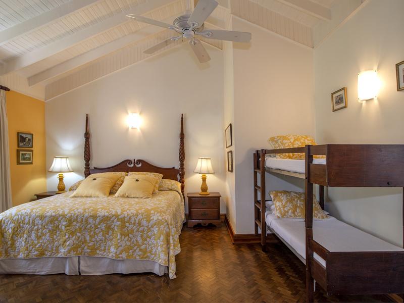 A Summer Place  , Discovery Bay  