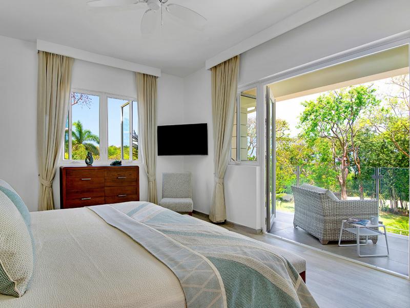 BougainVilla, Spring Farm , Montego Bay  