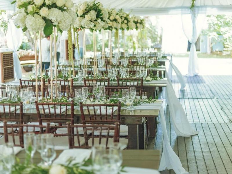 A Summer Place  , Discovery Bay  