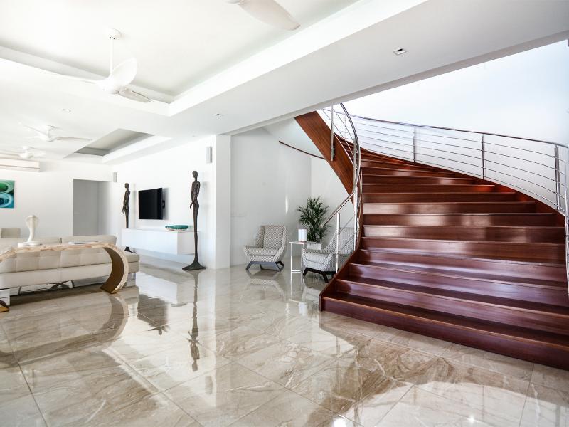 Amalia , Pelican Key St Maarten  