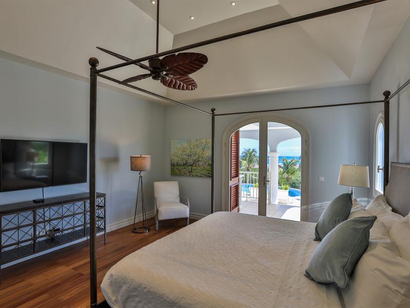 Beauvoir , Orient Bay  