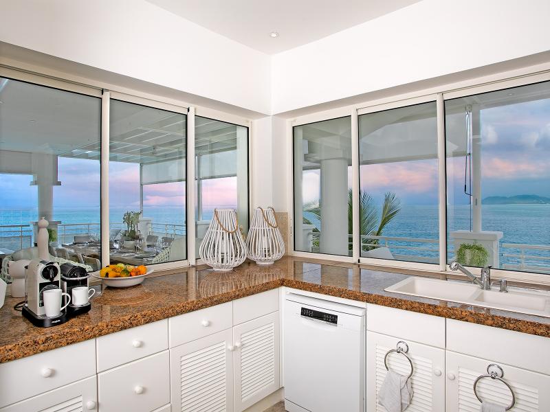 L'Oasis , Terres Basses  